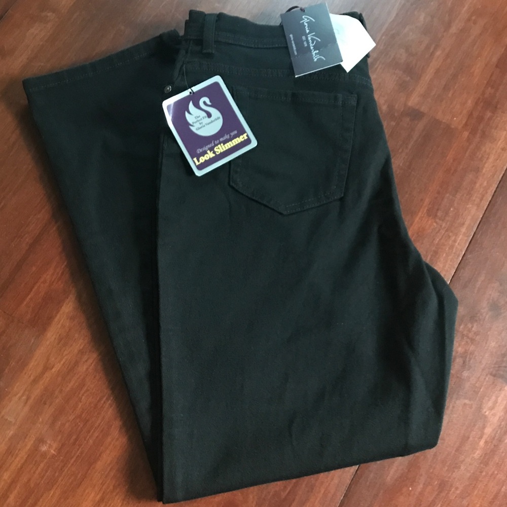 Gloria Vanderbilt Pants